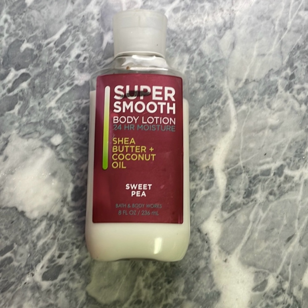 Bath and Body Works Lotion Super Smooth Shea Butter Sweet Pea